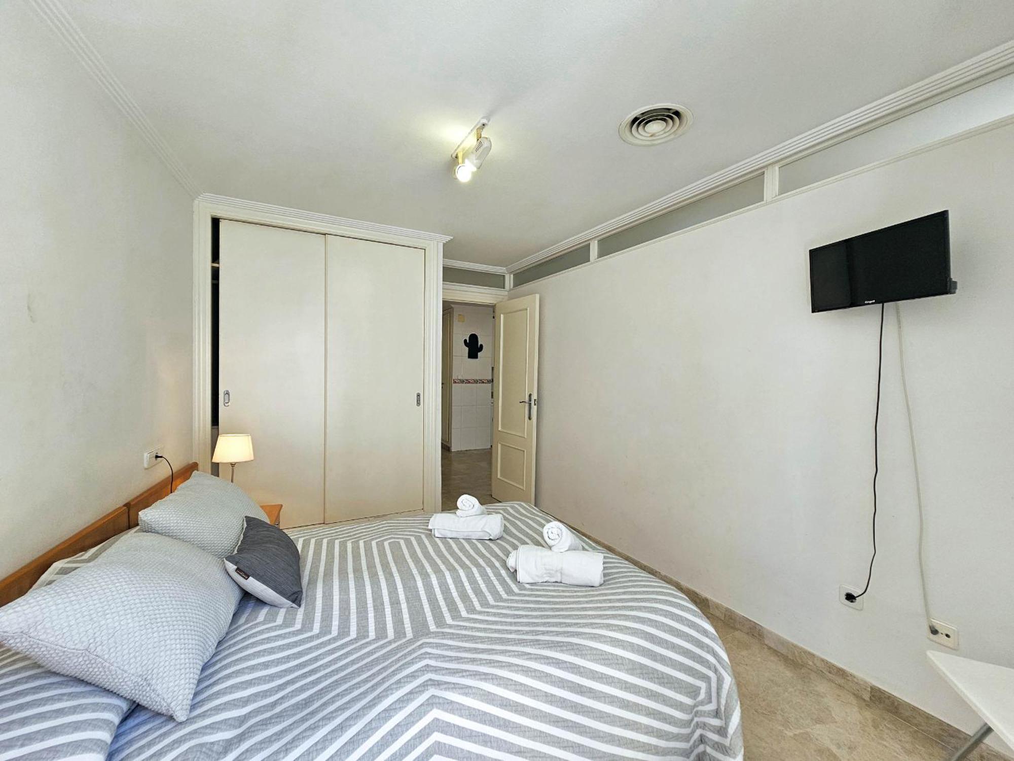 Apartamentos Nuevo Edificio Alba Cartagena Centro Parking Exterior foto